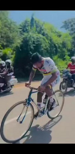 අඹරනව ඇඹරිල්ලක්.... � | Sri Lanka Bicycle Race