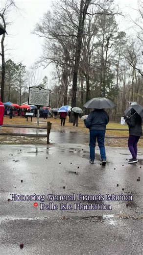 Rain mixed with red, white, and blue today in Berkeley County🇺🇸 Despite the weather, flags flew and organizers placed wreaths as dozens of people gathered at the tomb of General Francis Marion in Belle Isle Plantation Cemetery to honor him on the anniversary of his death in 1795. On this important day, SC250 also released Volume Three of The Francis Marion Papers, completing the collection of his surviving correspondence. It is a fitting tribute: honoring Marion at his gravesite, while ensurin