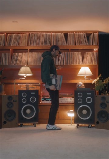 Michael Jackson's Don't Stop 'Til You Get Enough Vinyl Spin