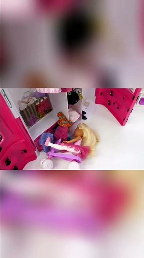 💕👑 Chelsea e Evi brincam de maquiagem com Barbie! ✨ Histórinha em português!