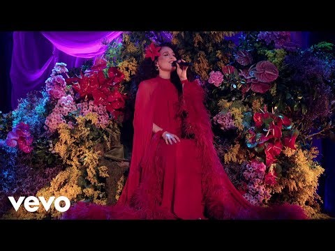 Jessie Ware - I Could Get Used To This (Live at Graham Norton)