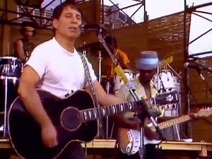 Throwback to The Boy In The Bubble live at The African Concert in 1987! | Paul Simon