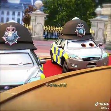 Cars 2 : MATER BECOME A SPY TOW TRUCK (DISNEY CARS 2 EDITION)