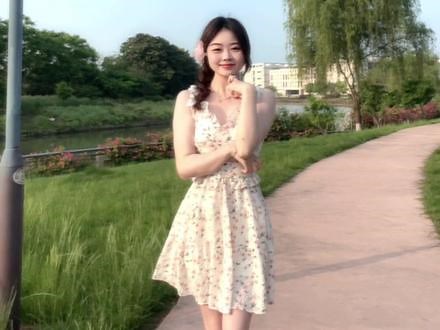 #celebrity #爆米花编舞 #夏天的味道 忽略我前面奇奇怪怪的表情哈哈@抖音小助手 @DOU 小助手 @DOU 上热门