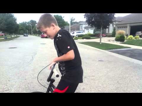 how to catwalk on a bmx