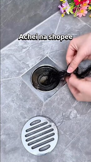 HOW TO PREVENT CLOGS AND BUGS IN YOUR BATHROOM DRAIN