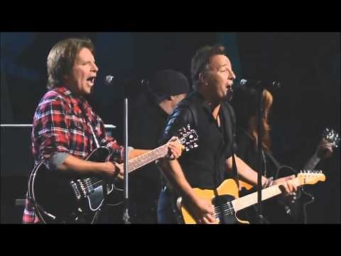 JOHN FOGERTY & BRUCE SPRINGSTEEN perform Pretty woman (HD 720)