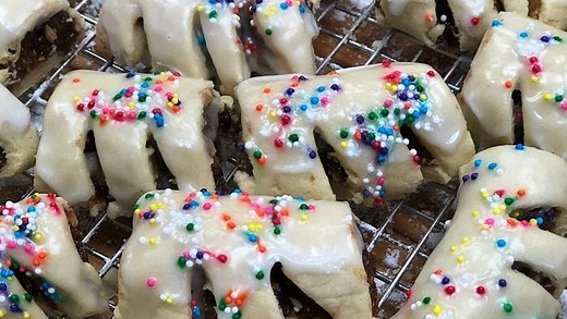 'Ciao Italia' TV host Mary Ann Esposito shares her Christmas cookie recipes