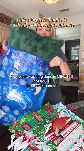 Make this Christmas extra sweet with Santa’s Candy Gift Bags! 🍬🎅 Brimming with festive treats and holiday cheer, these delightful bags are perfect for parties, stocking stuffers, or thoughtful gifts. 🎁 Add a touch of magic to every celebration — because nothing says “Merry Christmas” like a bag full of joy! ❤️🎄 | Zealburst.2