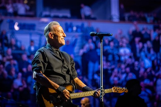 Bruce Springsteen drops 'Streets of Minneapolis' live video