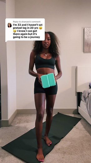 Replying to @shamara Beginner version of pretzel pose🥨 The simple version of stretches you can do to work towards the yoga pose pretzel position✨ #mobility #stretch #pretzelpose #fitnesstips #beginneryoga #beginnerworkout #hipmobilityexercises #hipmobiility #stretching