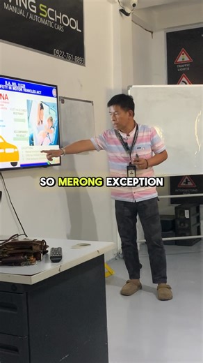 👶 CHILD SAFETY ACT: PAANO KUNG HINDI AFFORD ANG CRS? 🚗 Maraming magulang ang nagtatanong — paano kung walang budget para sa Child Restraint System? Una, tandaan: ✔️ Ang batas ay para sa kaligtasan ng bata ✔️ Mas protektado ang bata kapag naka-CRS May exemptions ba? Tara alamin natin sa video na ito. #ArlVenzDrivingSchool #ChildSafetyAct #RoadSafetyPH #DefensiveDriving #DriversPH | Arl Venz Driving School - LTO Accredited