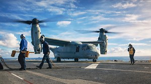 US Marines conduct integrated training at sea on USS Boxer