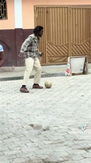 Give me the pass #duet #comedymove #comedyfilms