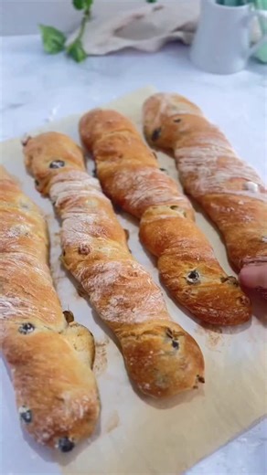 Rustic Ciabatta-Style Bread with Olives Recipe