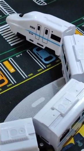 The train moving through a mini world 🌍🚍 #shortvideo #toycar #toys