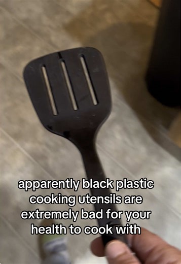 Health Risks of Black Plastic Cooking Utensils