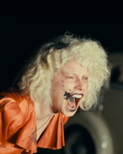 ワーナー ブラザース ジャパン on Instagram: "【ぶっ飛んだ花嫁《ブライド》、覚醒。】映画『ザ・ブライド！』𝟐𝟎𝟐𝟔年𝟒月𝟑日(金)日本公開決定🎬 ⠀ 不死身の怪物とよみがえった花嫁《ブライド》が 腐った世界に中指を突き立てる🧟‍♂️👰‍♀️🖕 ⠀ 愛と破壊の限りを尽くす逃避行《ハネムーン》 その果てに𝟐人を待ち受ける運命とは？ ⠀ ┈┈┈┈┈┈┈┈┈┈┈┈┈┈┈┈┈┈┈┈ ■監督：#マギーギレンホール ■出演：#ジェシーバックリー #クリスチャンベール #ピーターサースガード #アネットベニング #ジェイクギレンホール #ペネロペクルス #TheBrideMovie #映画 #新作映画 #洋画 #小説"