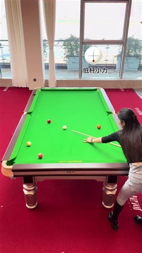 A lady Snooker Player ,hitting beautiful shorts #billiards