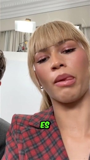 This was Zendaya's reaction when a fan asked her to MARRY HIM