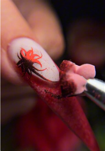 Productos Esenciales para Uñas Acrílicas
