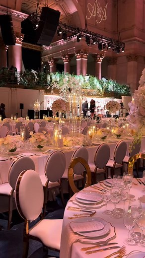 2.9K views · 211 reactions | What a night in the heart of New York City! Yesterday’s wedding at the iconic Cipriani was pure magic, a stunning couple, breathtaking energy, and a packed dance floor all night long.  Thank you to Armen & Arine for letting us be part of your unforgettable celebration! 壟❤️ #CiprianiNYC #NYCWedding #ElisBerberianBand #LiveMusic #WeddingVibes | Elie Berberyan | Facebook