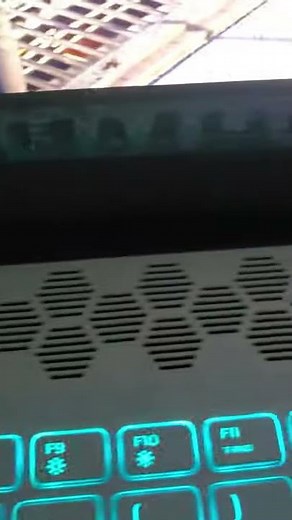 Alienware m17 r3 fan screech2