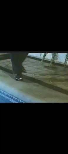 90's Throwback Tracks: Nostalgic Music Vibes