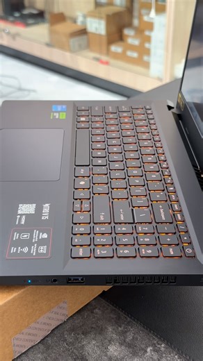 Acer NITRO V15 Gaming $859 - CPU : Intel Core i5-13420H (8C/12T) - RAM : 16GB DDR5 - Storage : 512GB M.2 PCIe - Display : 15,6" 1920 x 1080 IPS 165Hz - GPU : NVIDIA RTX 5050 8GB GDDR6 - OS : Windows 11 License - Keyboard : Backlight - 2.1 kg | Color : Obsidian black - Code: O001-AV15-A1 ---------------------------- - Free : ROG Gaming Backpack - Free : Gaming Mouse, MousePad - Free : Cleaning Kit Water | CC Store