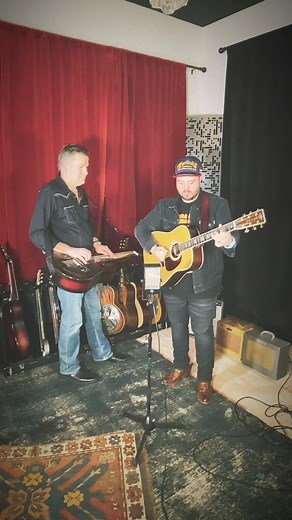 Yesterday we had a blast filming a #rigrundown with blazing bluegrassers @treyahensley & @rob.ickes of @robandtrey. Here’s a snippet of what to come from the shoot @3sirens. • • • #guitar #guitarist #guitarplayer #bluegrass #acoustic #acousticguitar #dobro #slideguitar #unplugged | Premier Guitar