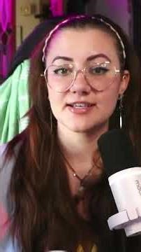 all the rarecrows in stardew valley part 3: Witch and Alien Rarecrows