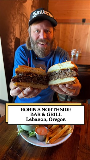 Delicious Roast Beef Burger Review with BurgerBoyJon at a Speakeasy Grill