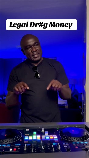 30yrs ago LOST BOYZ released their debut Studio Album LEGAL DR#G MONEY that included anthems we still rap to this day!! Here are 5 of my favorite …List them