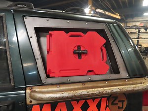 Rotopax Replacement Window – Jeep Grand Cherokee ZJ