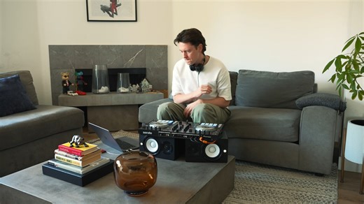 The Best of Jay-Z ¦ DJ set ¦ Greatest Hits - sounds by Winter (2160p_24fps_AV1-1