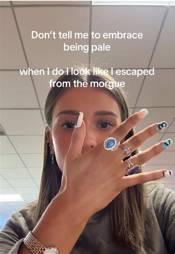 And be mindful that my self tan in this vid hasn’t been washed off yet 🍊 #selftan #pale #darealest