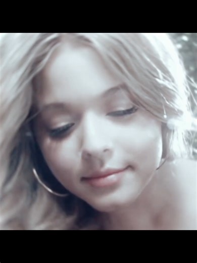 Alison DiLaurentis Inspired Playlist for PLL Fans