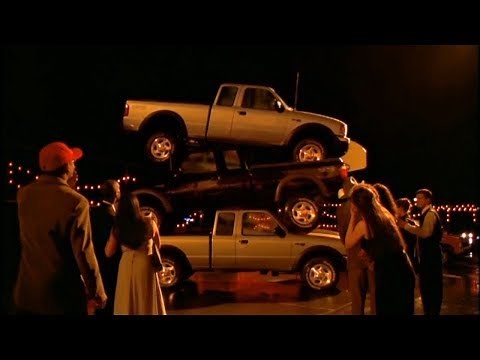 Clark Gets Even with The Jocks That Bullied Him -- (Smallville - S1; E1)