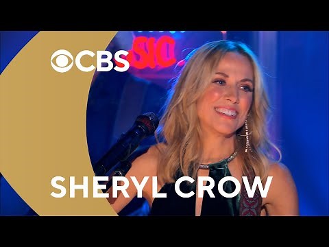 Sheryl Crow Performs "All I Wanna Do" At New Year's Eve Live: Nashville's Big Bash