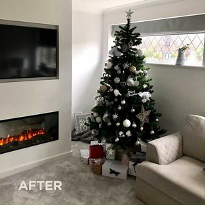 Step into Christmas with @harrietshome's magical transformation. Our super soft Bergen carpet provides the perfect base for your winter wonderland. Plan you new flooring and order some FREE samples now at bit.ly/37eGiKY | Tapi Carpets & Floors