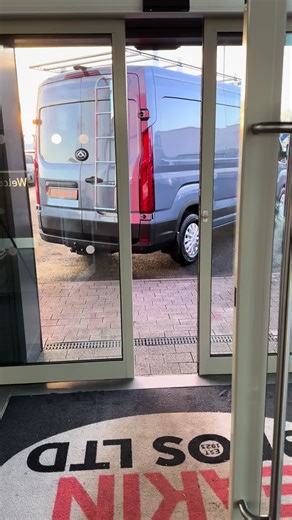 One of the first new model Maxus Deliver9 vans to be handed over last week . This one complete with Ladder rack, roof bars and electronic side step. #eakinbrosmaxus #maxus #van #stockavailable