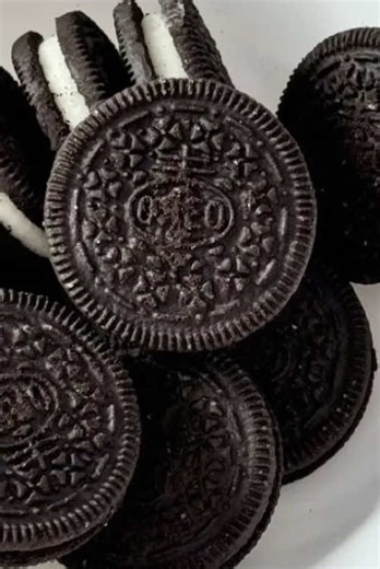 #TWICEDIVE : : Dios mío pedazo de temazo infravalorado 🥹,cuando escucho la kancion siento algo k no se k es pero m encanta, amo dive d tuais 💘💘 #fyp #momitonoviademilky #xnista #momotwice