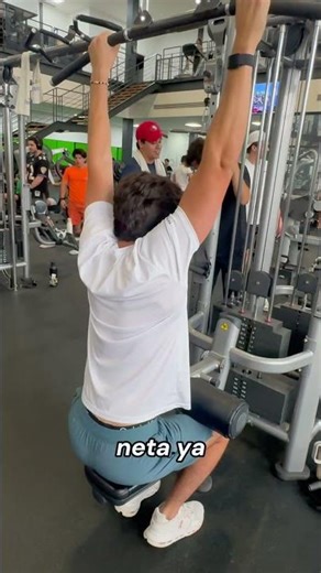 un dia normal... #humor #clashchino #chistoso #comedia #clashroyale #memes #tiktok #fails #amigos