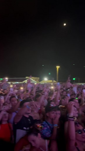 Espectacular Festival Arenal 2022 en Burriana, España