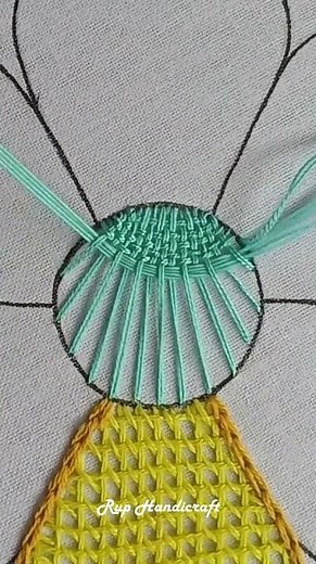 Flower Embroidery 🌸🌸🪡🪡 very Beautiful Basket Waves Stitch Flower Embroidery #shorts #reels #flower