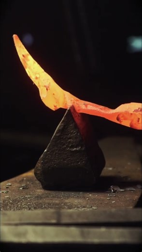 raven skull #blacksmithing