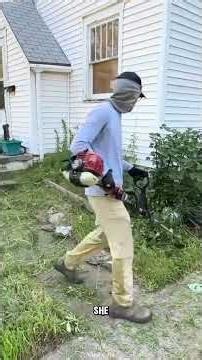 I was attacked for mowing a 90-year-old woman's lawn🏕️ #lawncare #mowing #lawnmowing #helpinghands