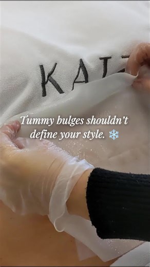 ✨ Tummy bulges shouldn’t define your style. ✨ With Fat Freezing, you can smooth, sculpt, and reveal the confidence behind every outfit—without surgery or downtime. 💫 👉 Try your first applicator for $199 and refine your silhouette today. #FatFreezingNZ #TummyBulgeSolution #KaizSkinAndBody #BodyConfidence #SculptWithoutSurgery