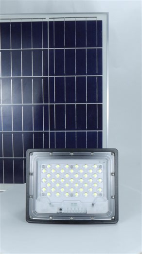 Waterproof IP65 Led Solar Flood Light Remote Control ABS Projector Housing 6000K Daylight 120 Beam Angle Motion Sensor