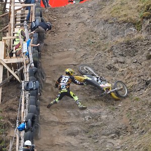 4.7M views · 89K reactions | Hill Climb Races are always hard end entertaining. We say that "Impossible Climb" #hillclimb #impossibleclimb #endurolife #motorcycle | Enduro Life Media | Facebook